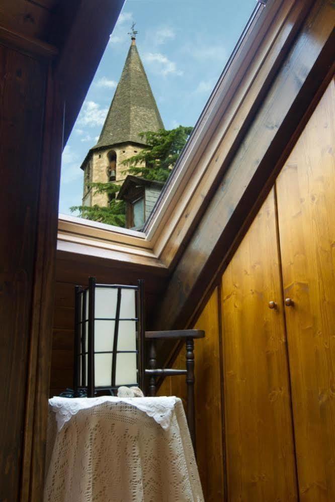 Hostal Aiguamog Salardu Bagian luar foto