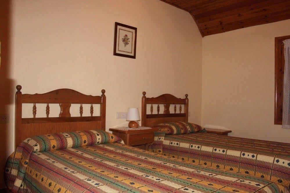 Hostal Aiguamog Salardu Bagian luar foto